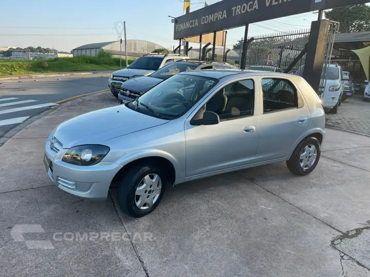 CELTA 1.0 MPFI Life 8V