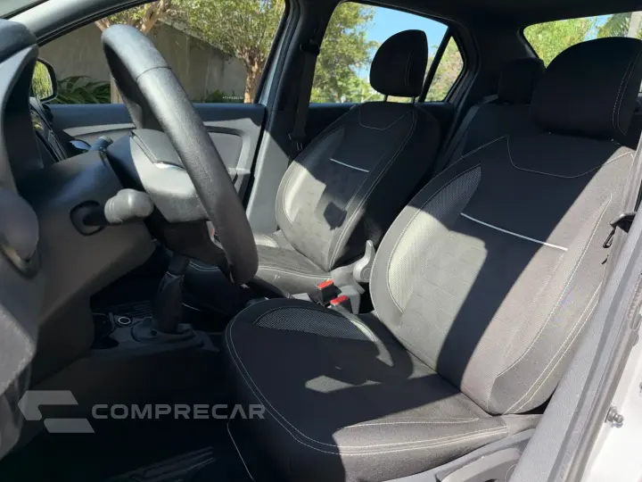 LOGAN 1.0 12V SCE ZEN