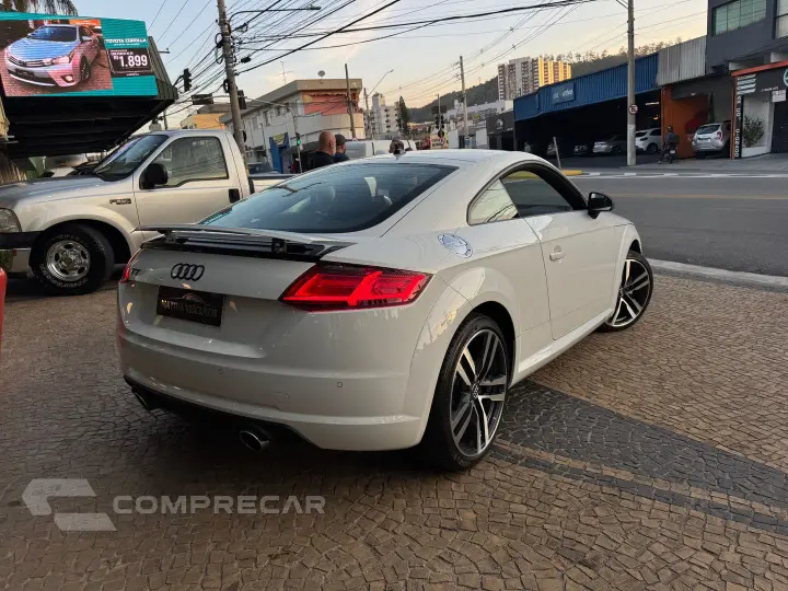 Tt 2.0 Tfsi Coupé Ambition 2P Gasolina S-Tronic