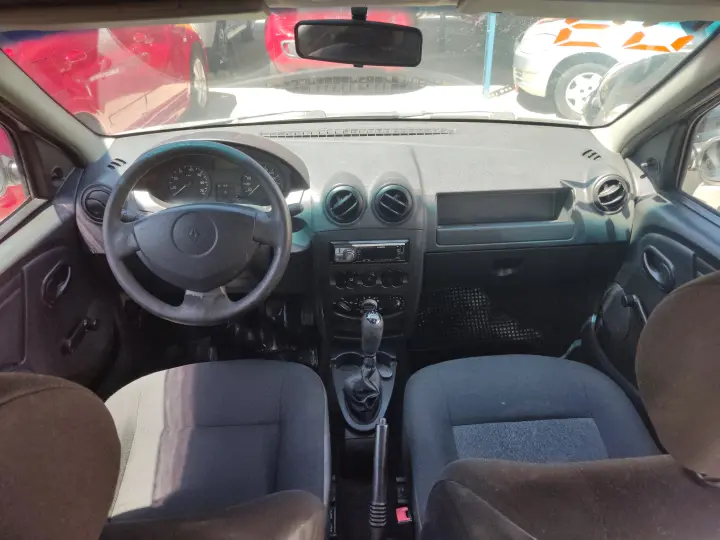 LOGAN 1.0 Expression 16V