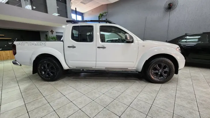 Frontier LE ATTACK CD 4x4 2.5 TB Die.Aut