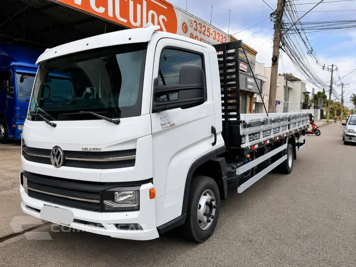 11-180 Delivery 2p (diesel)(E5)
