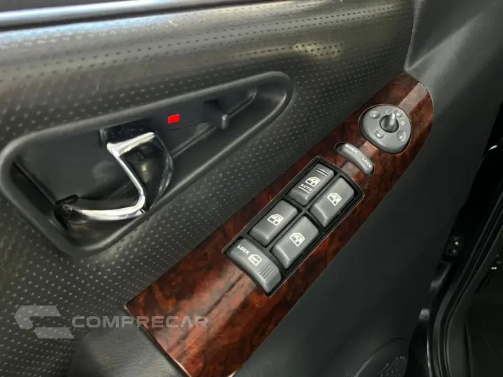 S10 P-Up Executive 2.4 MPFI F.Power CD