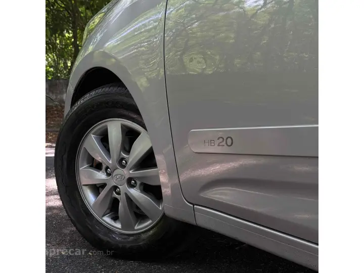 HB20 1.6 COMFORT PLUS 16V FLEX 4P MANUAL