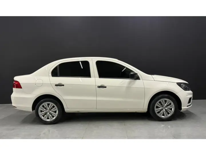 VOYAGE 1.0 12V MPI TOTALFLEX 4P MANUAL