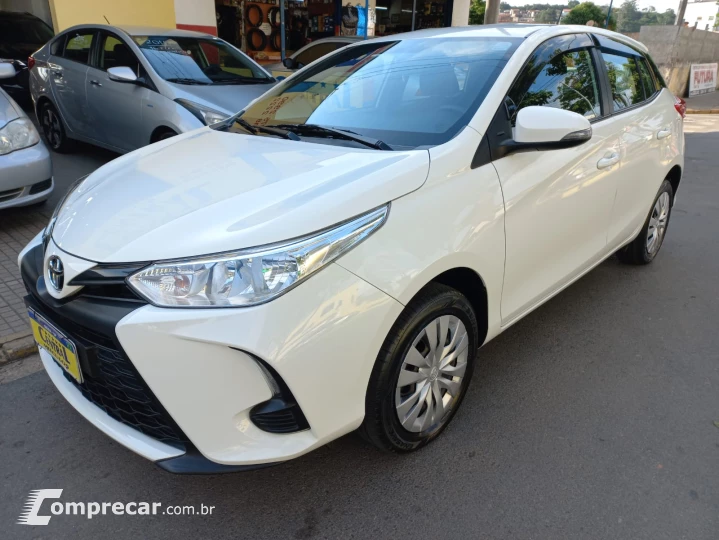YARIS 1.5 16V XL