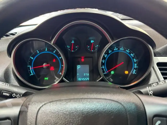 CRUZE HATCH - 1.8 LT SPORT6 16V 4P AUTOMÁTICO