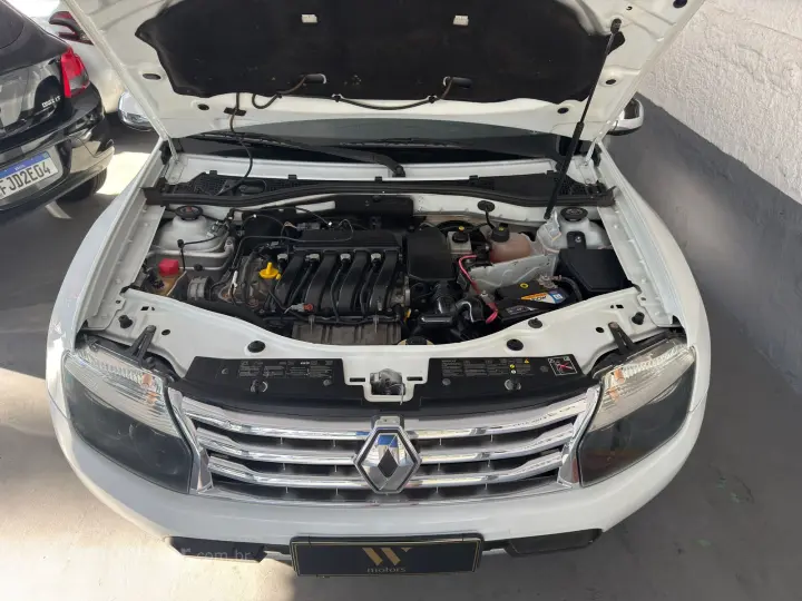 DUSTER 2.0 16V Dynamique 4WD manual