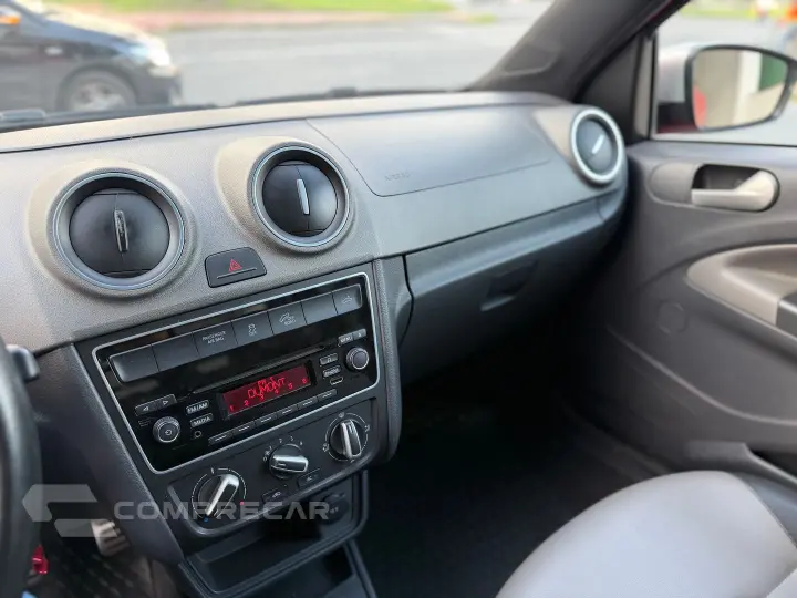 Saveiro 1.6 Cross Ce 16V Flex 2P Manual