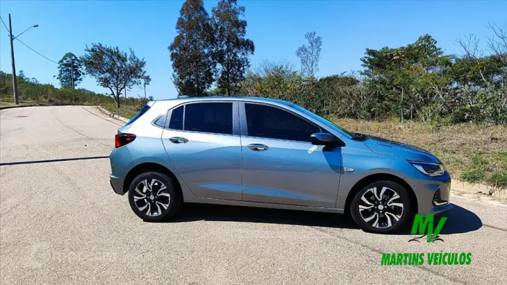 ONIX 1.0 TURBO FLEX PREMIER AUTOMÁTICO