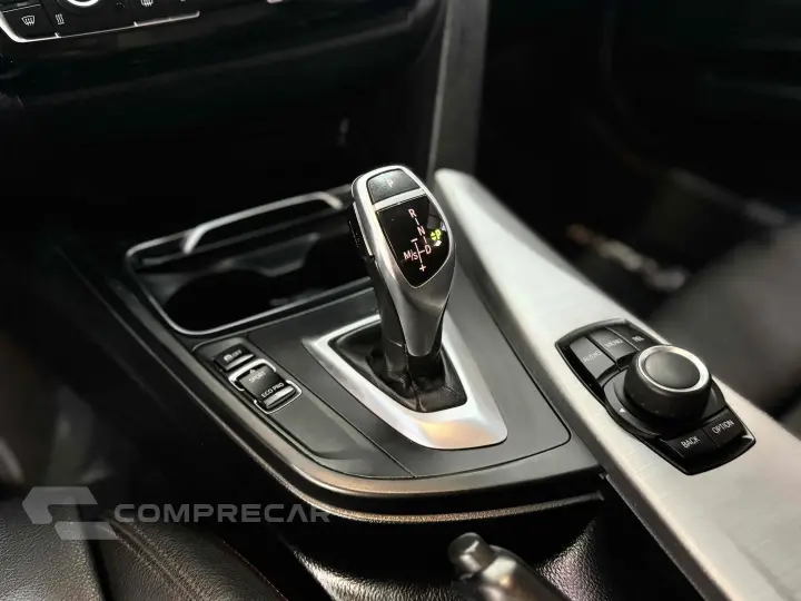 320i 2.0 SPORT 16V TURBO ACTIVE FLEX 4P AUTOMÁTICO