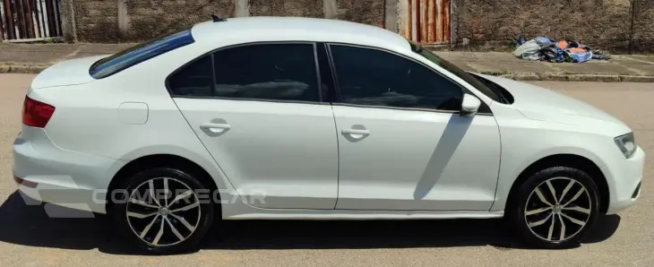 Jetta 2.0 4P FLEX COMFORTLINE TIPTRONIC AUTOMÁTICO
