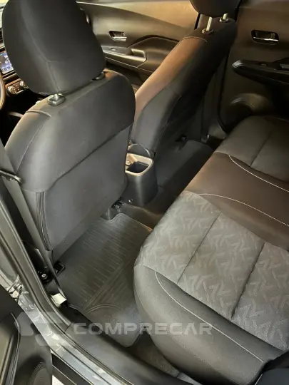 Kicks Play 1.6 16V FELXSTART SENSE XTRONIC AUTOMÁTICO