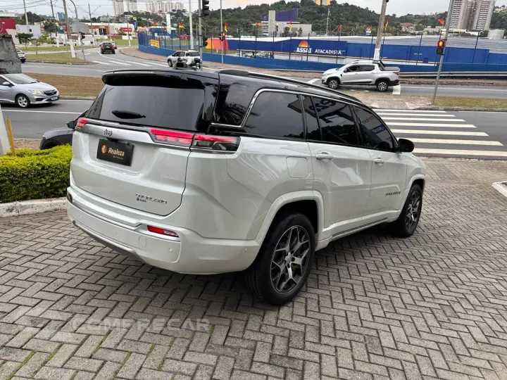 Commander Overland T270 1.3 TB Flex Aut.