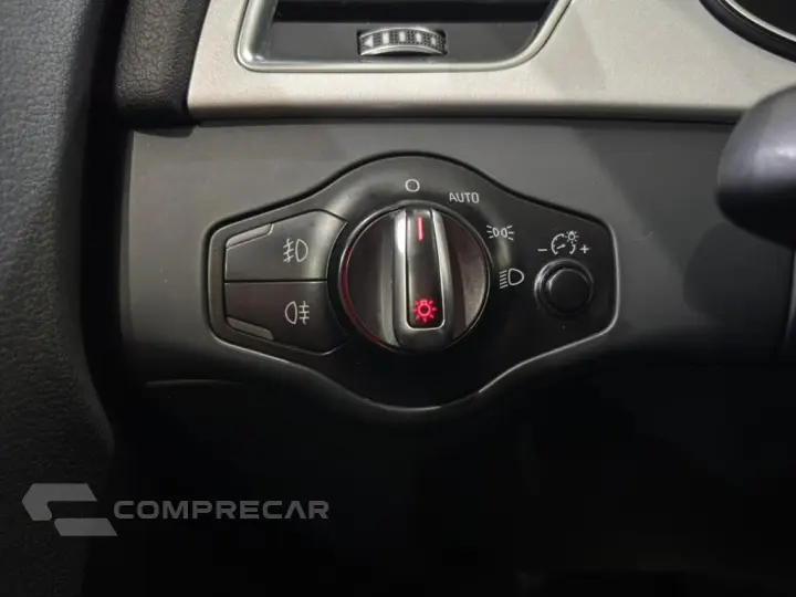 A4 2.0 TFSI AMBIENTE GASOLINA 4P S TRONIC