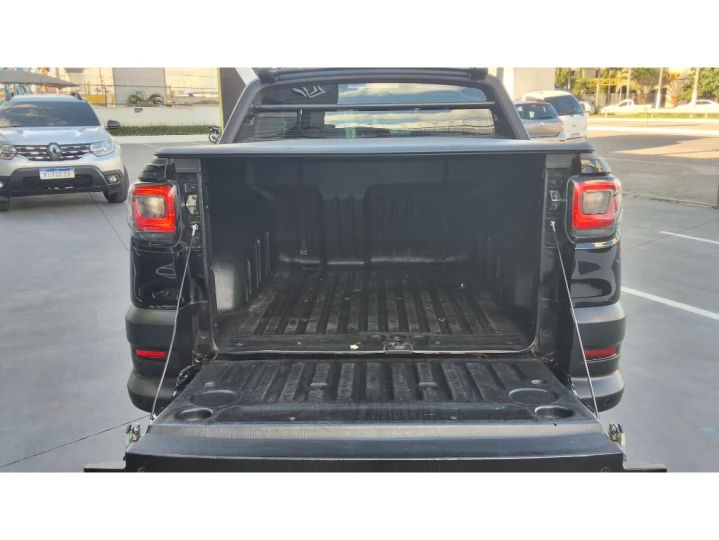 STRADA 1.3 FIREFLY FLEX FREEDOM CD MANUAL