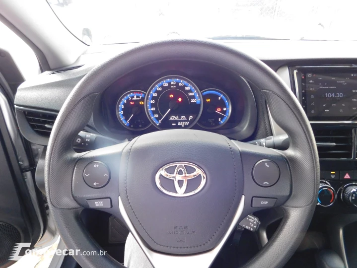 YARIS 1.5 16V Sedan XL Live