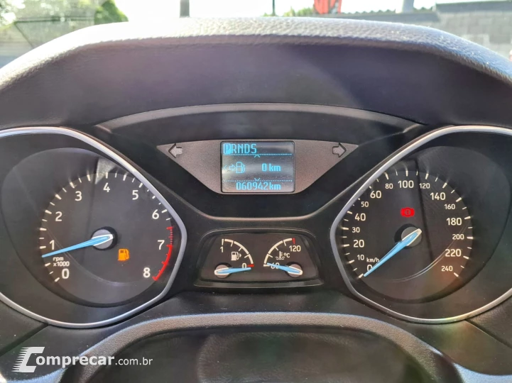 FOCUS 2.0 SE Sedan 16V