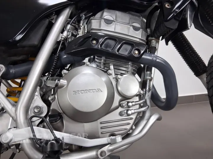 XR 250 TORNADO