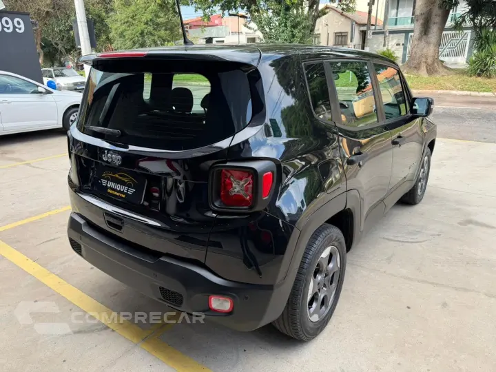 Renegade 1.8 16V Flex 4P Automático
