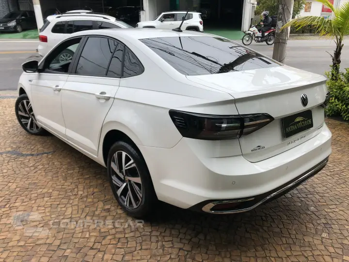 Virtus 1.0 200 Tsi Highline Automático