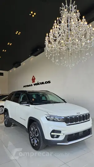 COMMANDER 1.3 T270 Turbo Limited