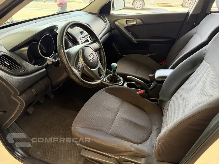 CERATO 1.6 Sedan 16V