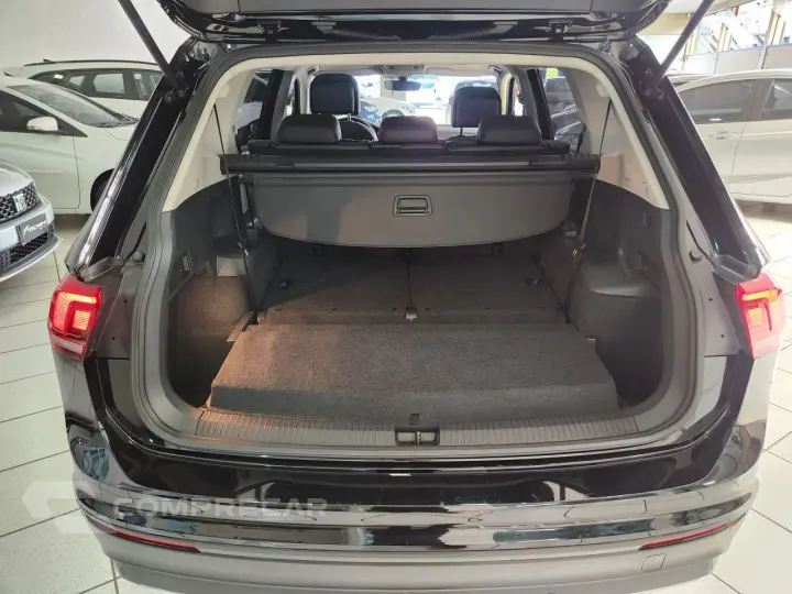 Tiguan 1.4 250 TSI TOTAL FLEX ALLSPACE COMFORTLINE TURBO AUT