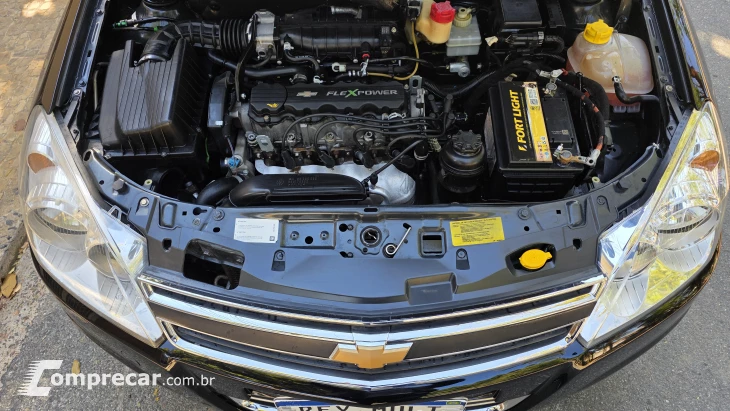 VECTRA 2.0 MPFI Expression 8V