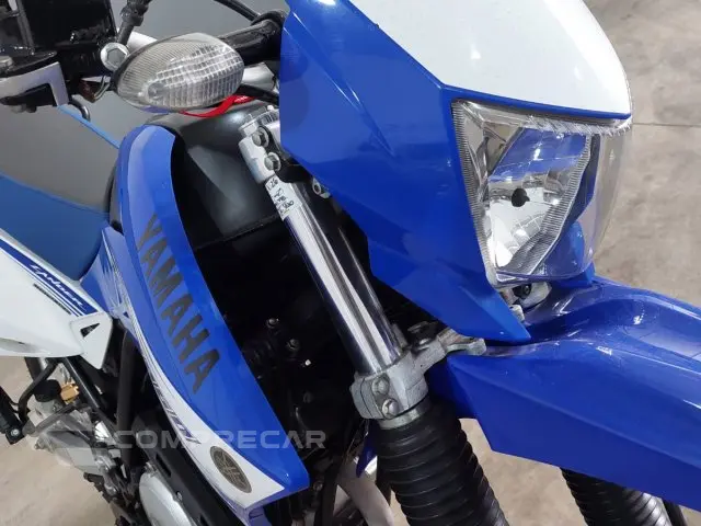 XTZ 250 LANDER - Trail