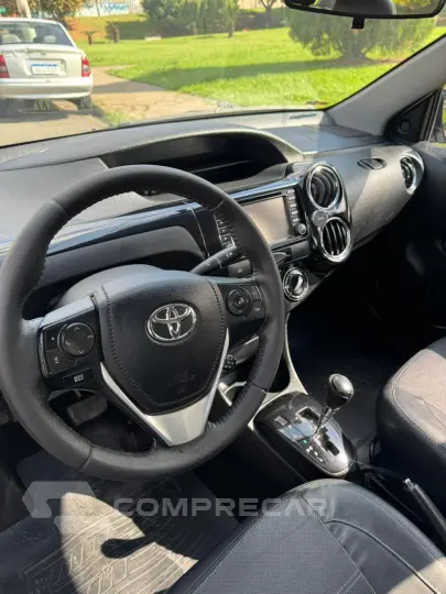 Etios 1.5 Platinum Automático