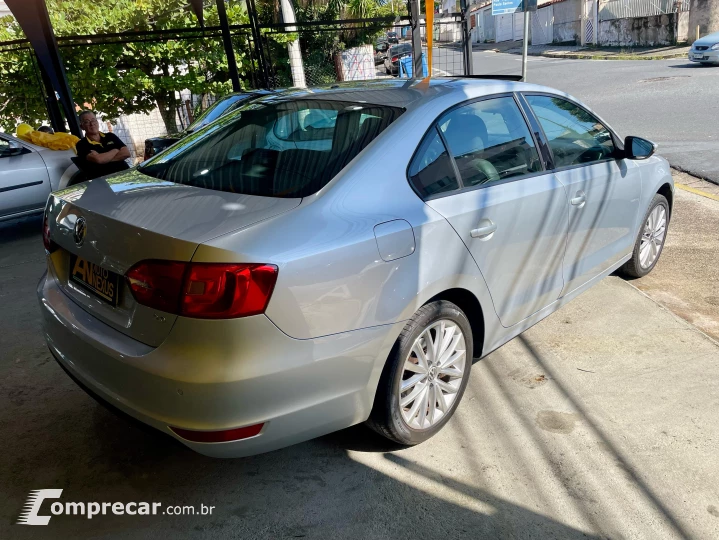 JETTA 2.0 Comfortline