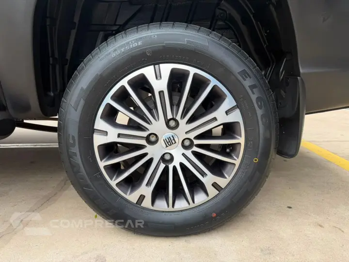 Strada 1.3 Firefly Flex Ranch Cd Cvt