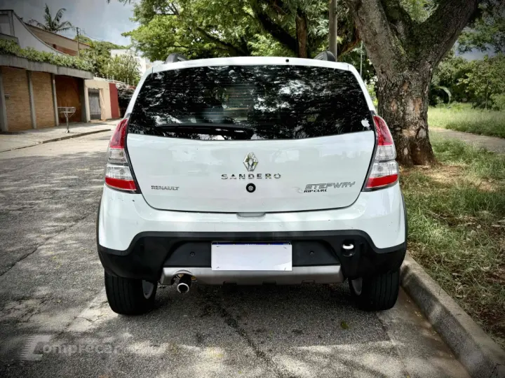 SANDERO 1.6 SL STEPWAY RIP CURL 16V FLEX 4P MANUAL