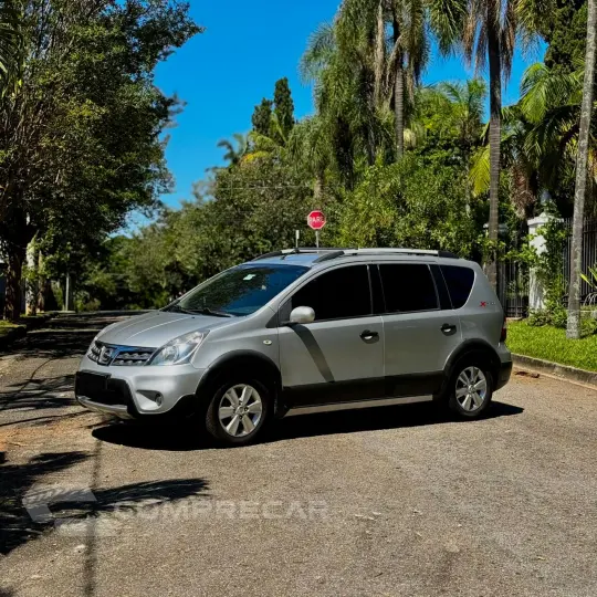 LIVINA 1.8 SL X-gear 16V