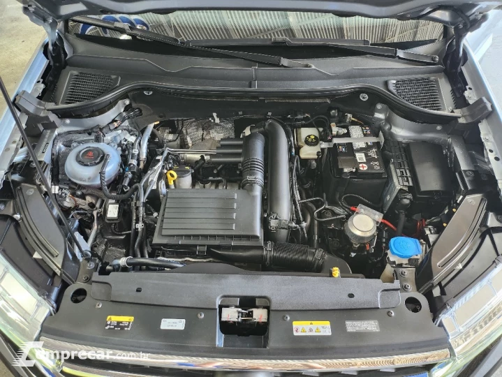TAOS 1.4 250 TSI TOTAL FLEX HIGHLINE AUTOMÁTICO
