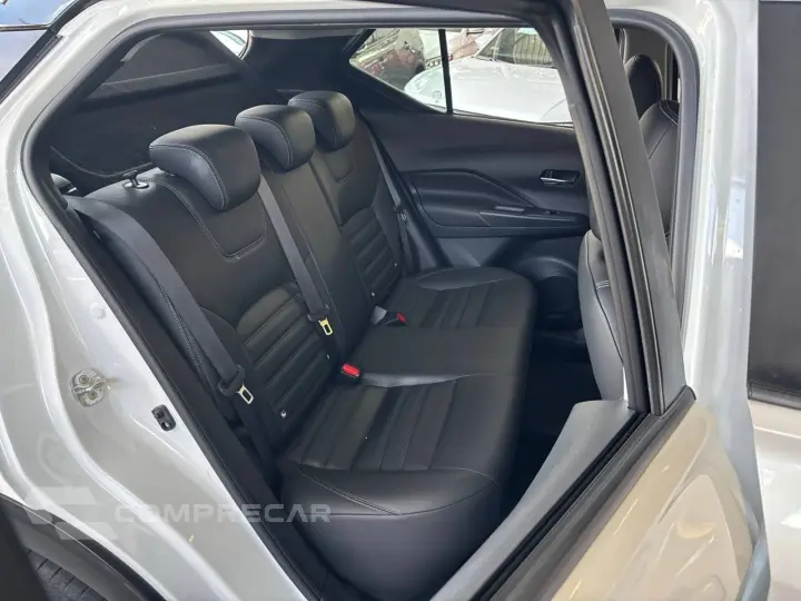 KICKS Advance 1.6 16V Flex Aut.