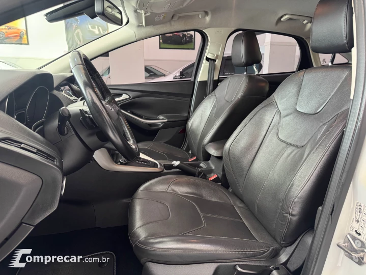 FOCUS 2.0 SE Plus Sedan 16V
