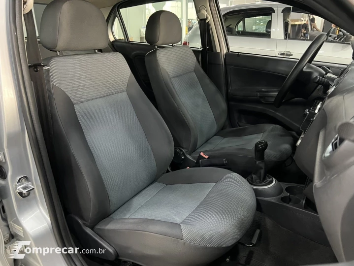GOL 1.0 MI 8V FLEX 4P MANUAL G.V