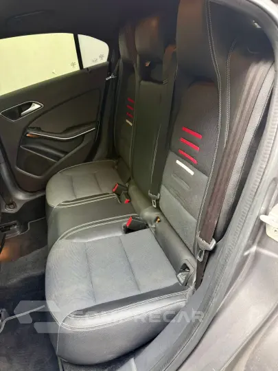 CLA 200 1.6 CGI 7g-dct