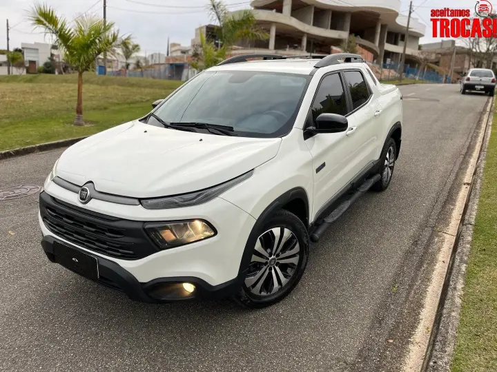 TORO 2.0 16V TURBO DIESEL ULTRA 4WD AT9