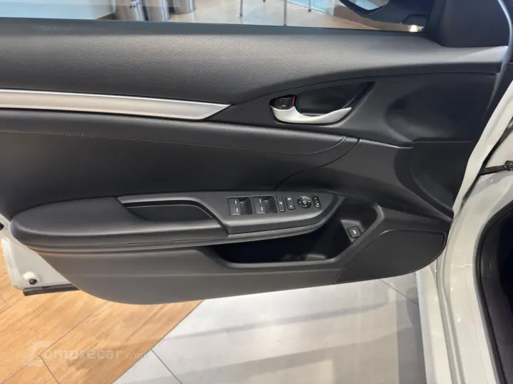 Civic 2.0 16V 4P FLEX LX AUTOMÁTICO