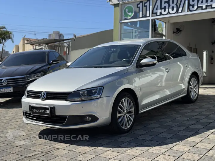 JETTA Highline 2.0 TSI 16V 4p Tiptronic