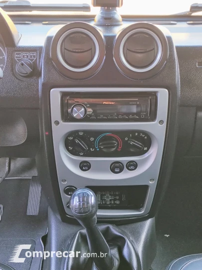 T-4 4x4 3.0 TB Int. Cap. Rígida Diesel