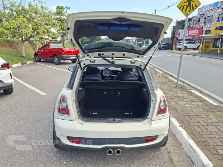COOPER 1.6 S 16V TURBO GASOLINA 2P AUTOMÁTICO