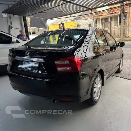 CITY Sedan LX 1.5 Flex 16V 4p Aut.