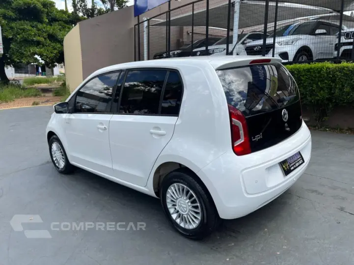 UP 1.0 TSI Move UP 12V