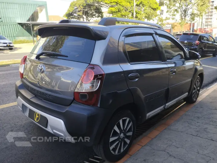 Etios Cross 1.5 16V 4P