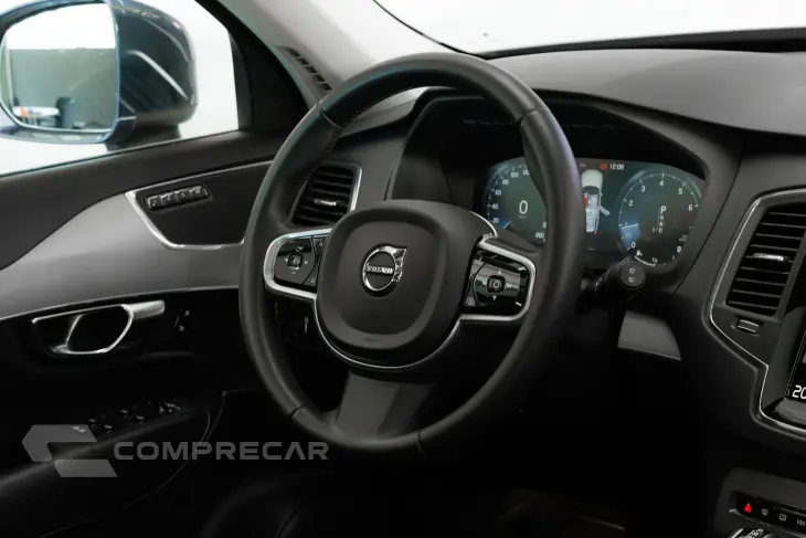 XC90 2.0 T6 Momentum AWD Geartronic