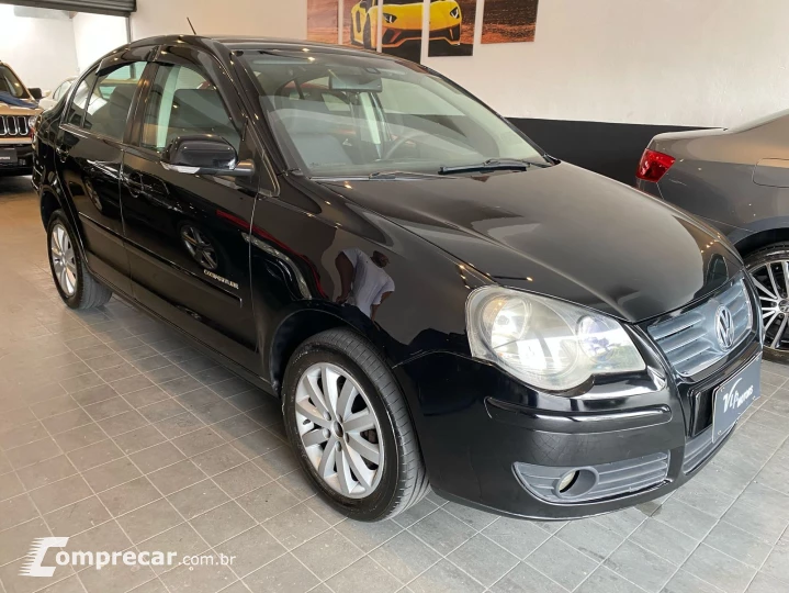 POLO SEDAN 1.6 MI Comfortline 8V